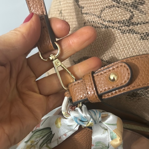 Brown Faux Leather Crossbody or Handheld Bag - Picture 3 of 12